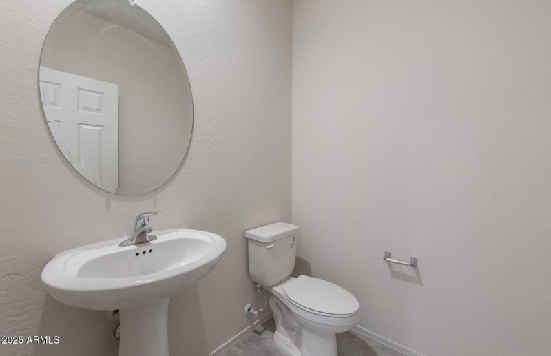 19 - Powder Room