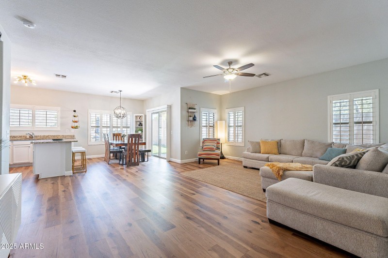 7-web-or-mls-Wildwood-7