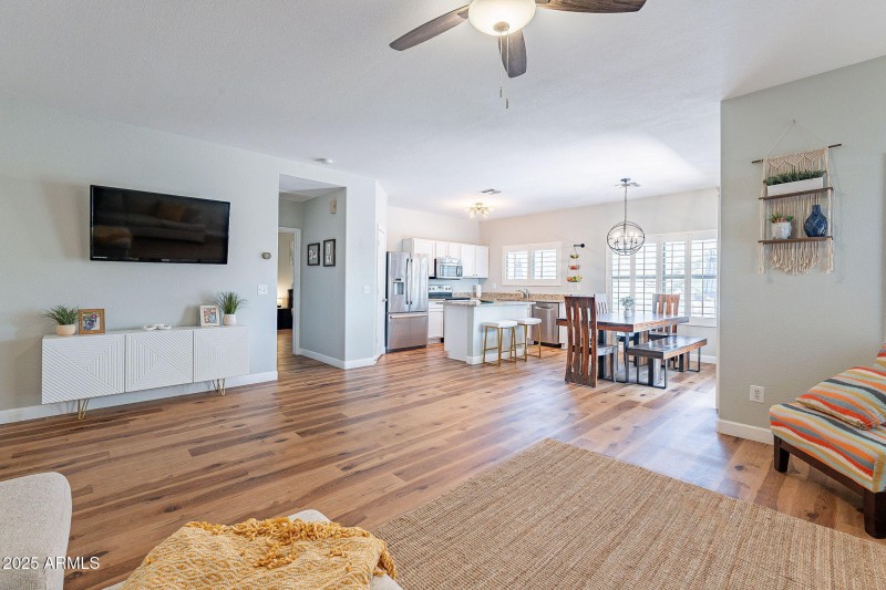 11-web-or-mls-Wildwood-11