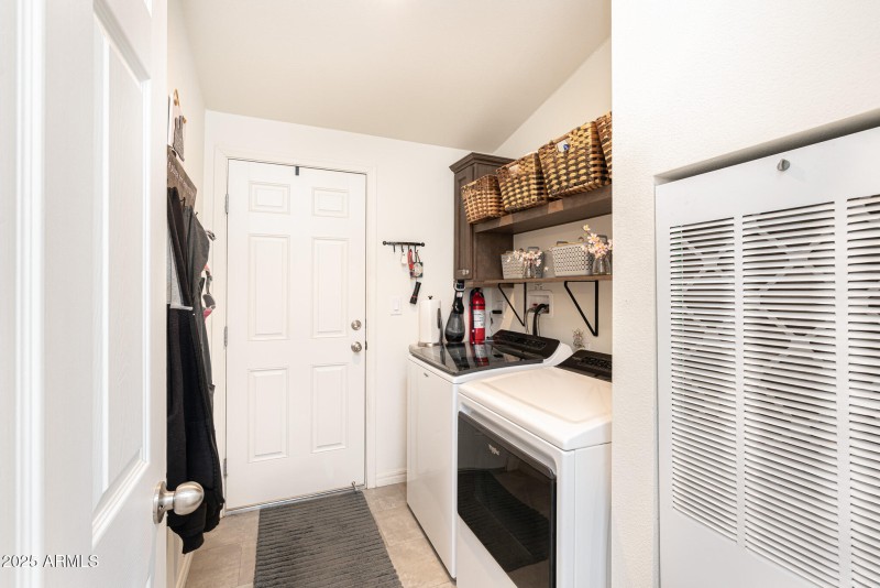 Washer/Dryer room