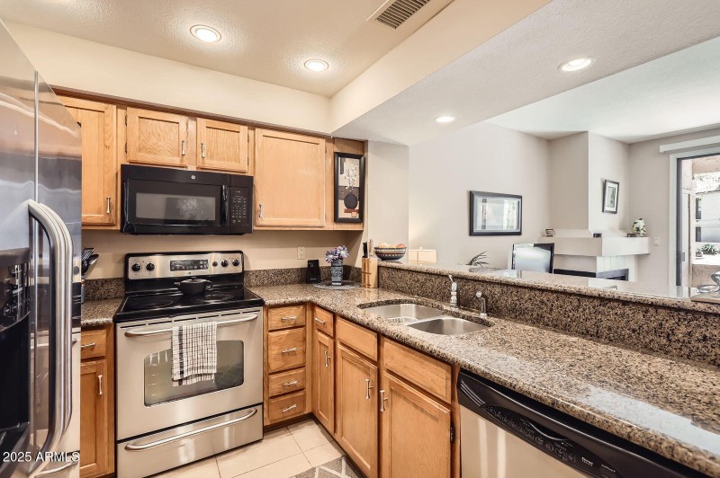 Open Kitchen