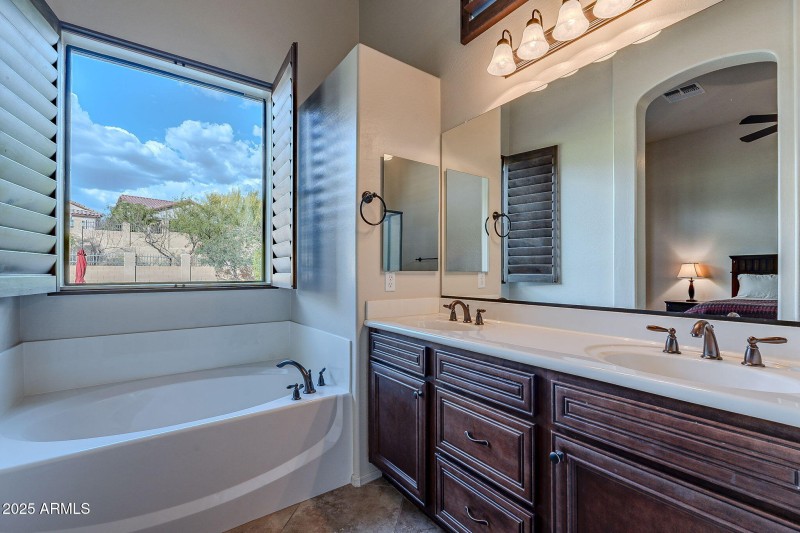 38-web-or-mls-Indigo-38
