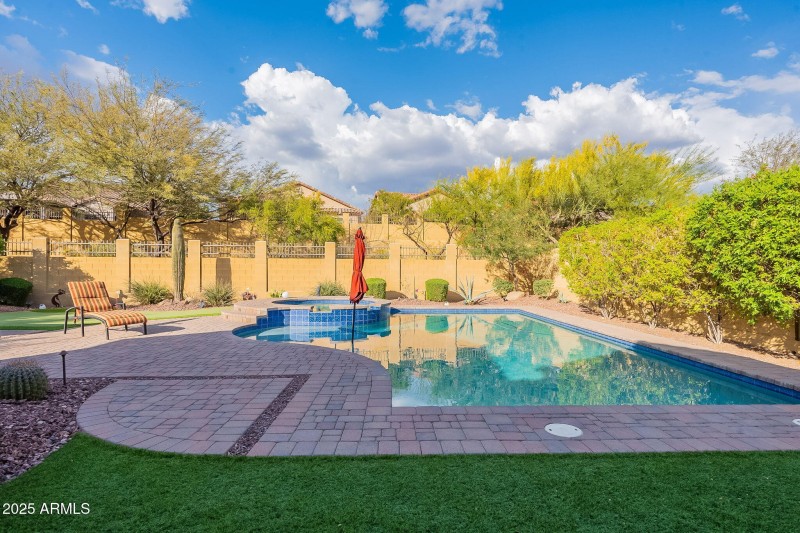 55-web-or-mls-Indigo-55