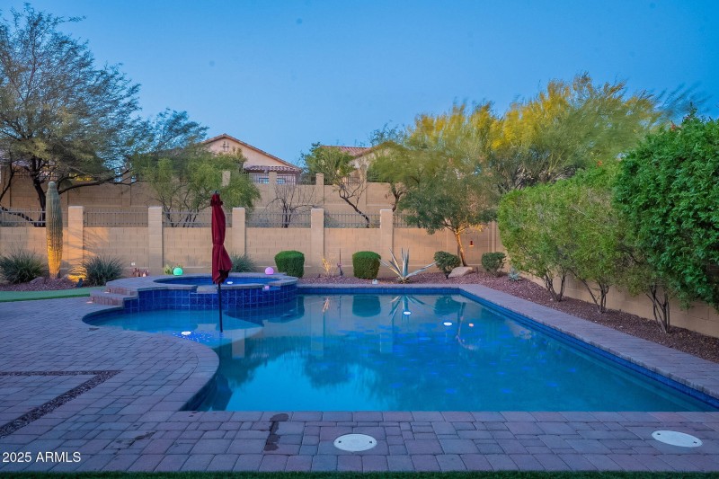 87-web-or-mls-Indigo-twilight-18