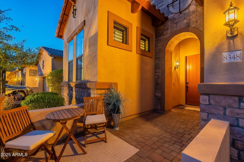 102-web-or-mls-Indigo-twilight-33