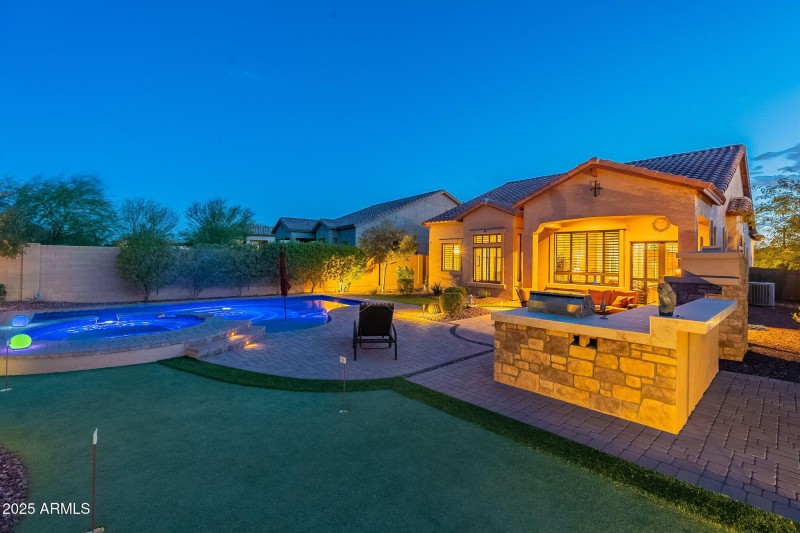 108-web-or-mls-Indigo-twilight-39