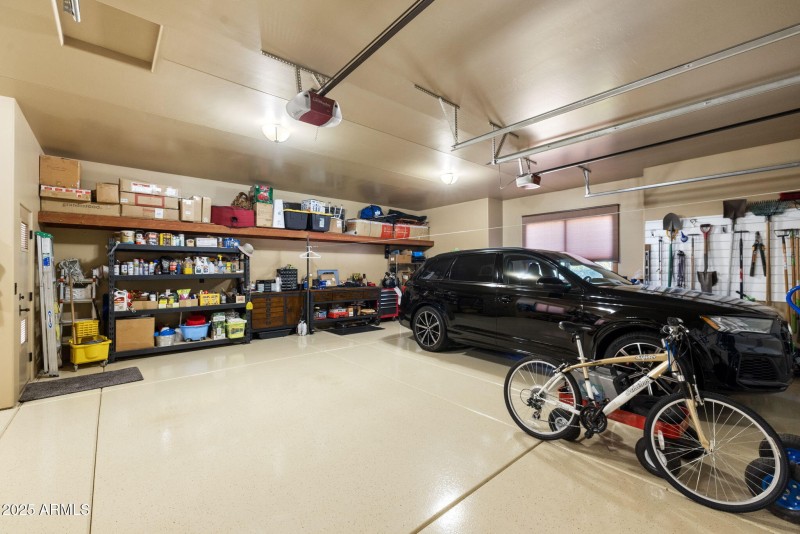 38-Garage (2)