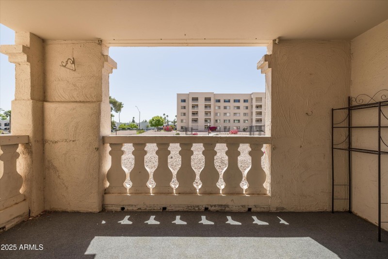 23-Unit 110 7920 E Camelback Rd_ 18_23