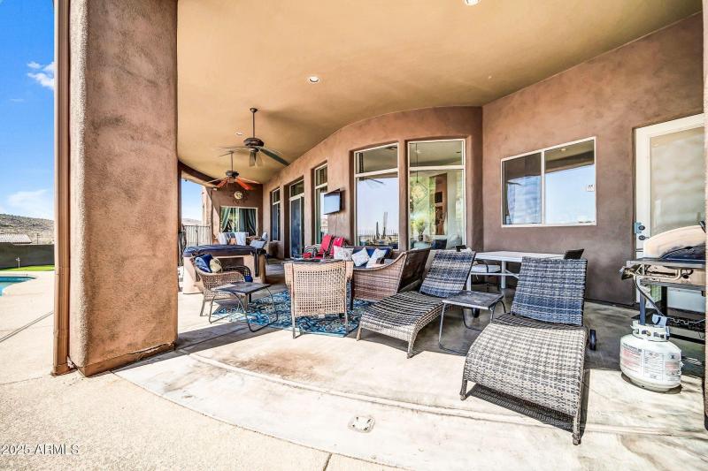 3335 W Carriage Dr-40