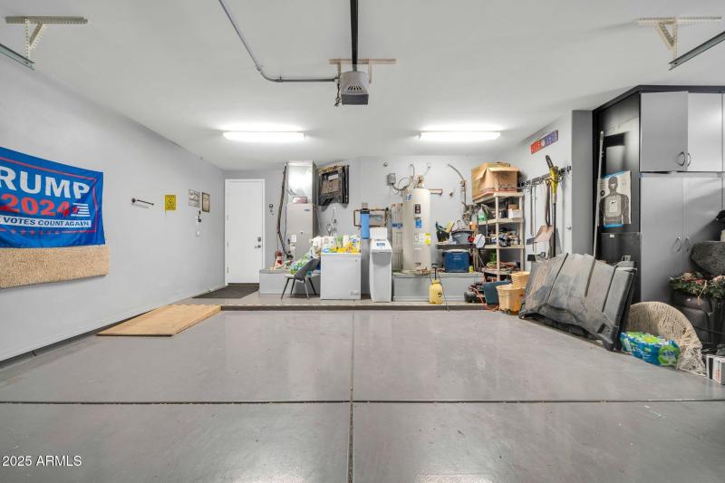 3335 W Carriage Dr-49