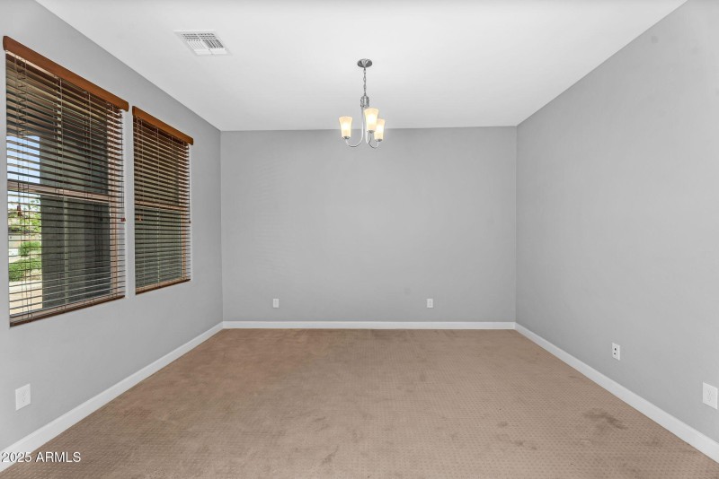 27-web-or-mls-Estrella-27