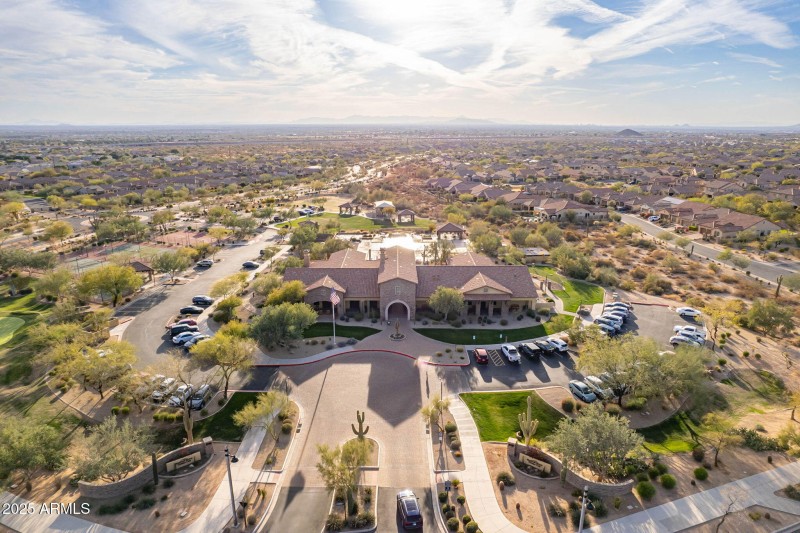 129-web-or-mls-Lynwood-129
