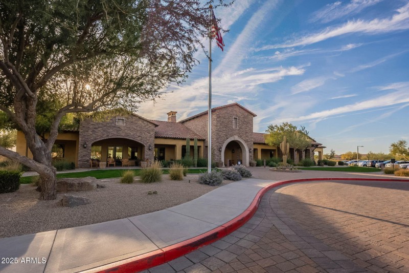 73-web-or-mls-Lynwood-73