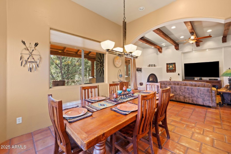 065-Dining Room
