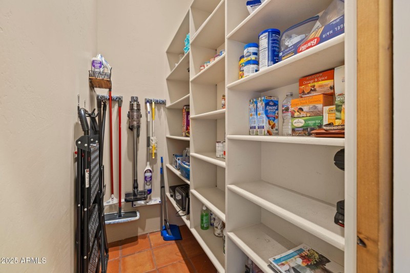 085-Pantry