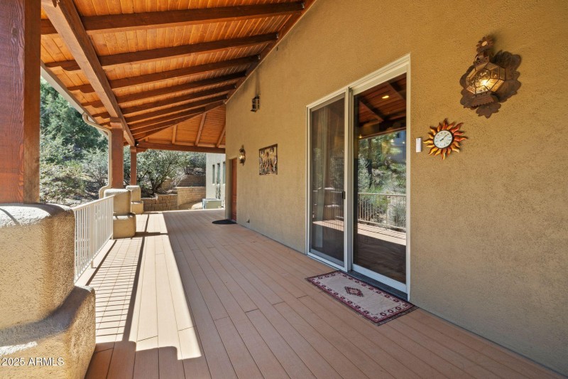 225-Patio 1