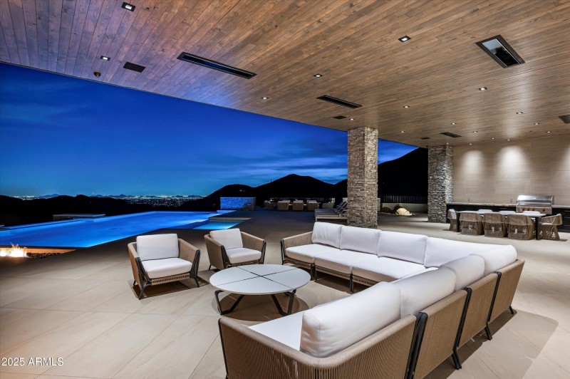 Wonderful outdoor space