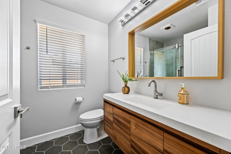 Secondary primary bath