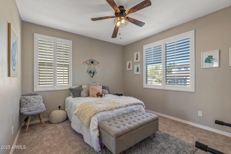 51_20646_W_Delaney51_mls