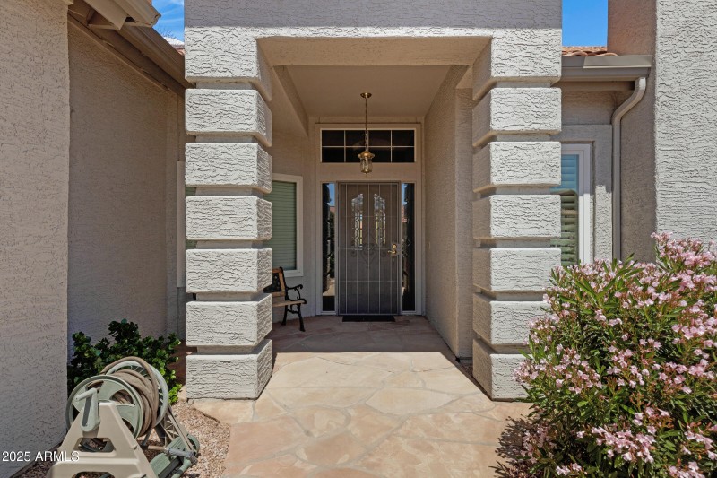 9506 E Arrowvale Dr-5