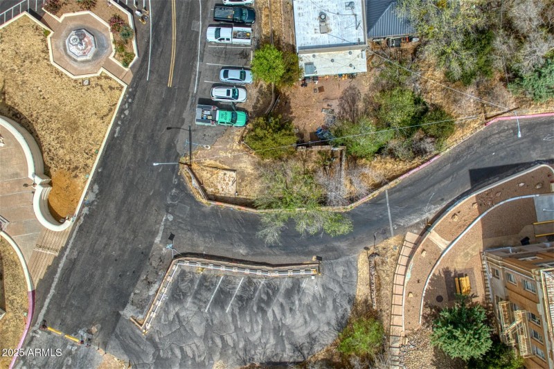 053047-10 Quality Hill Street