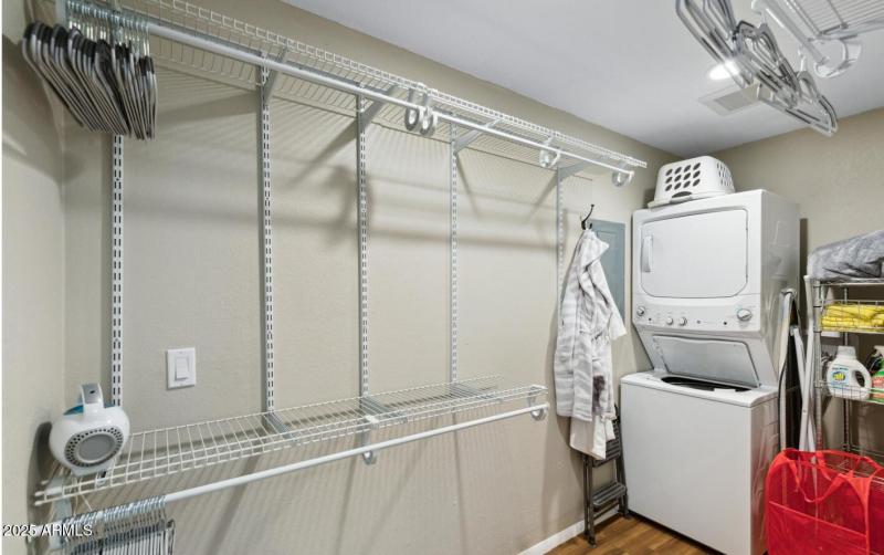 campbell casita closet