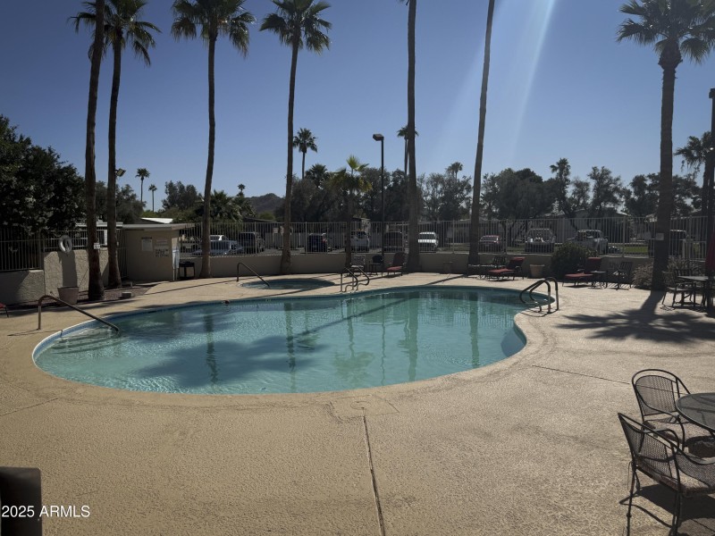 Pool125