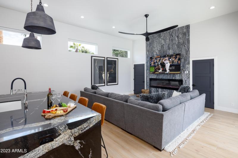 PROPERTYIMAGECO_8837ELupineAve_WEB-29