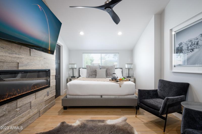 PROPERTYIMAGECO_8837ELupineAve_WEB-8