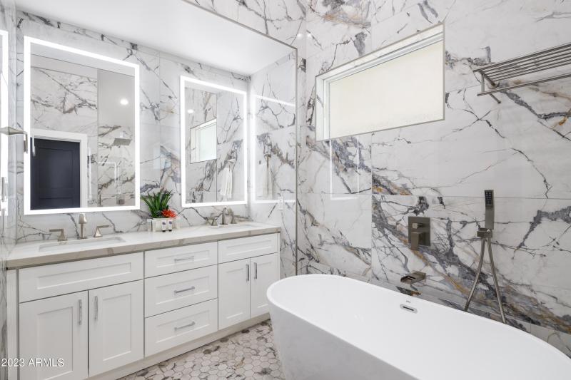 PROPERTYIMAGECO_8837ELupineAve_WEB-11