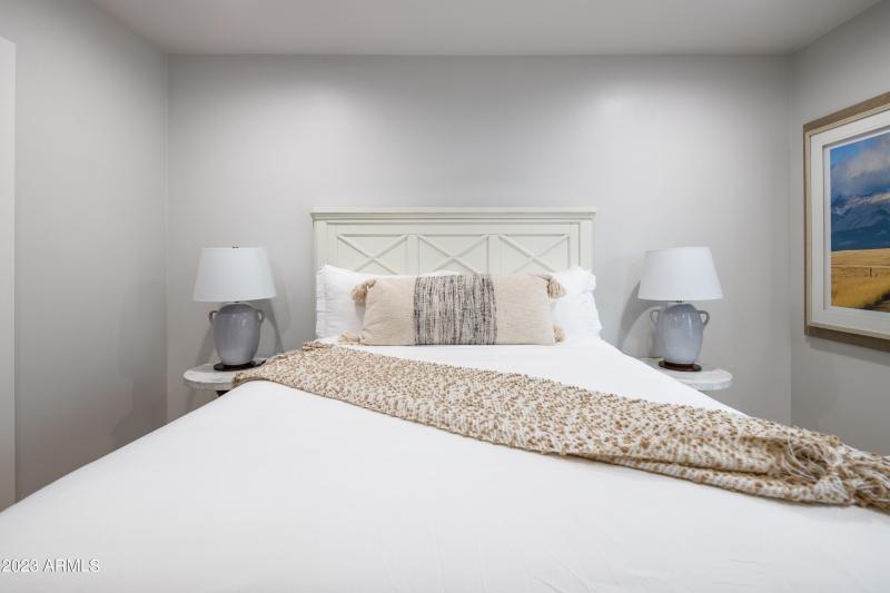 PROPERTYIMAGECO_8837ELupineAve_WEB-13