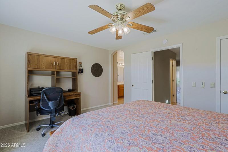 2nd Bedroom Suite 2