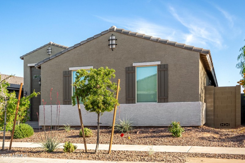 10 - Pinnacle Ave