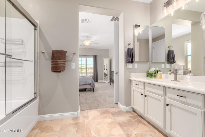 Upstairs Primary Bathroom