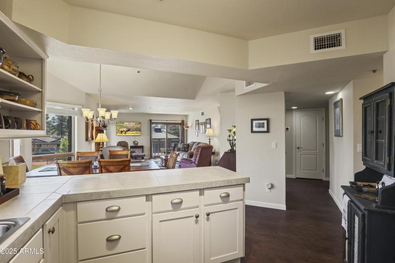 Kitchen (3)