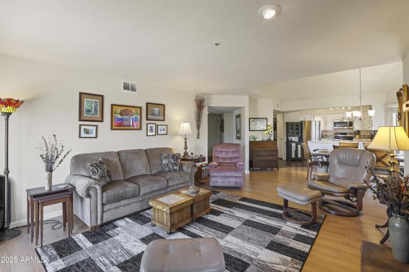 Living Room (4)