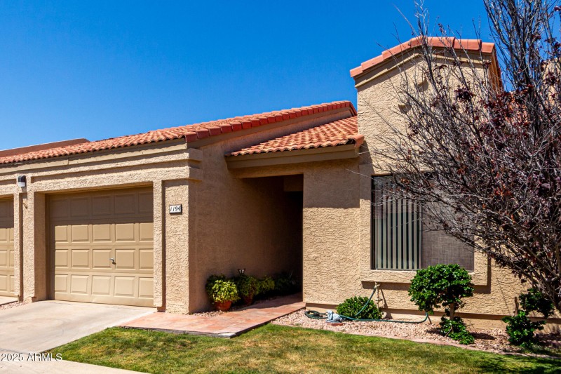 HOA Maintained Landscape