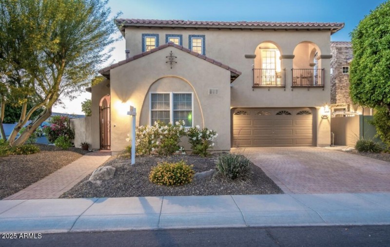 Carol Ave - front
