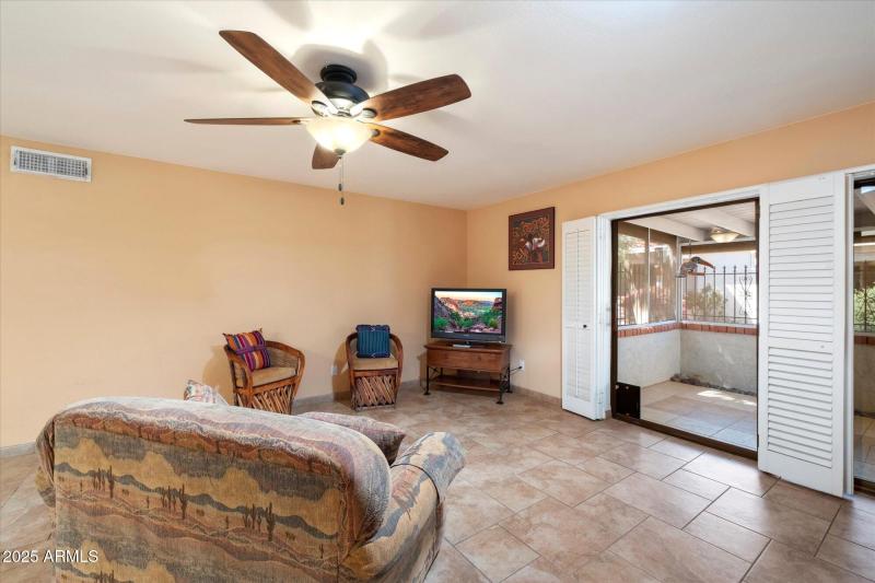 PERFECT FOR ENTERTAINING