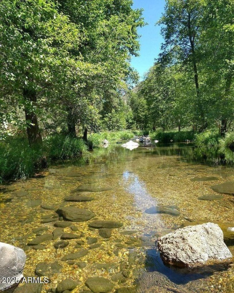 OAK CREEK