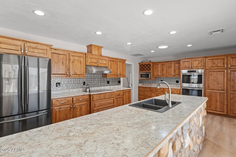 16-web-or-mls-DSC09190