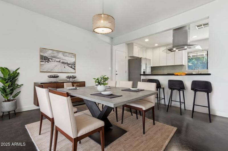 9-web-or-mls-2740-n-21st-dr - Dining Roo