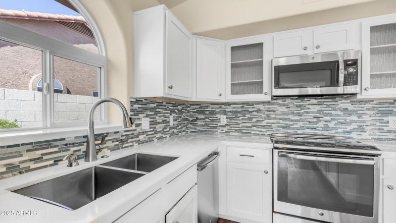 14248 N 56th Pl (11)