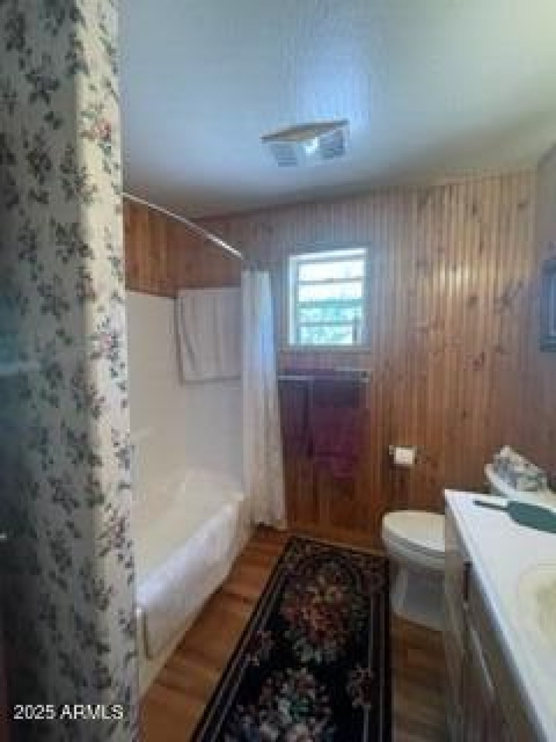master bath tub