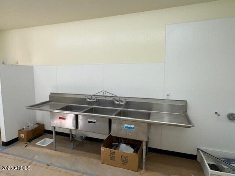 3 compartment sink and floor drain