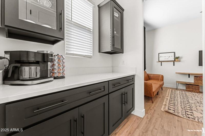14-014-kitchen