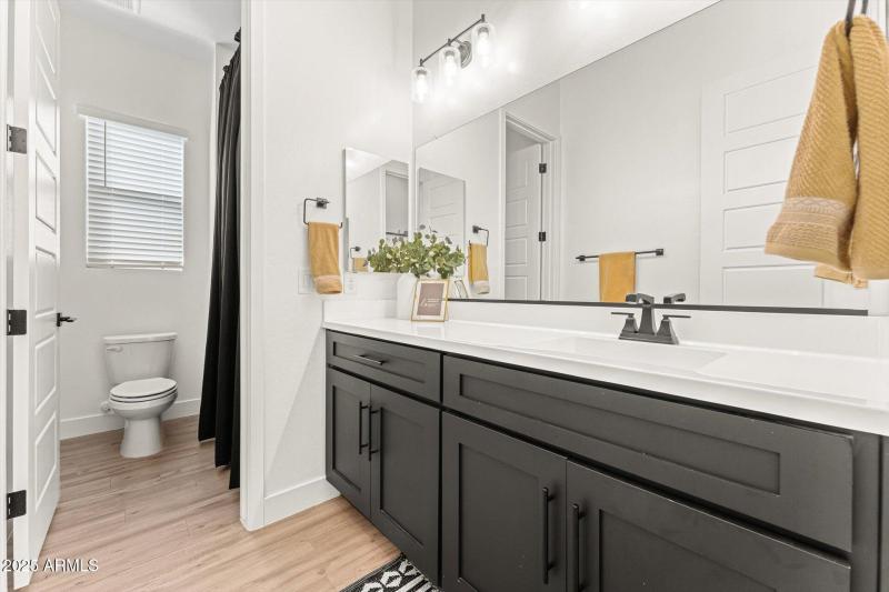 30-030-bathroom-2