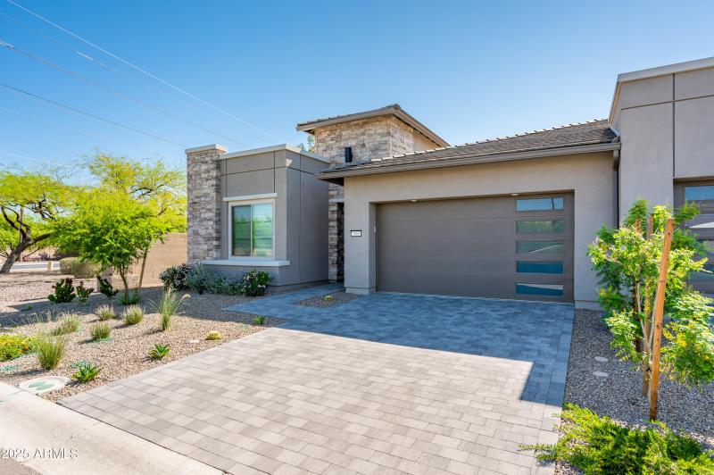 2885 N 164th Dr - High Res-3