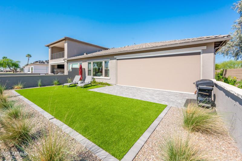 2885 N 164th Dr - High Res-45