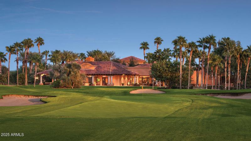 Clubhouse Golf